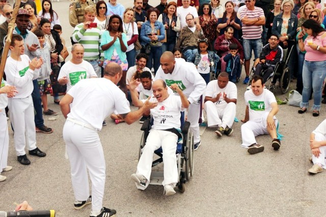 Apresentação do Grupo de Capoeira da FCEE