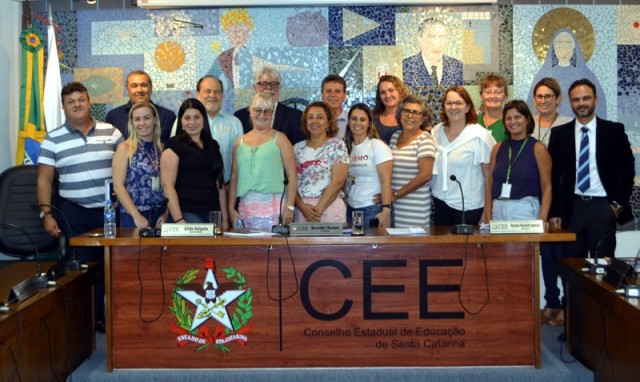 Gestores da FCEE na sessão plenária do CEE-SC de 26 de fevereiro de 2019